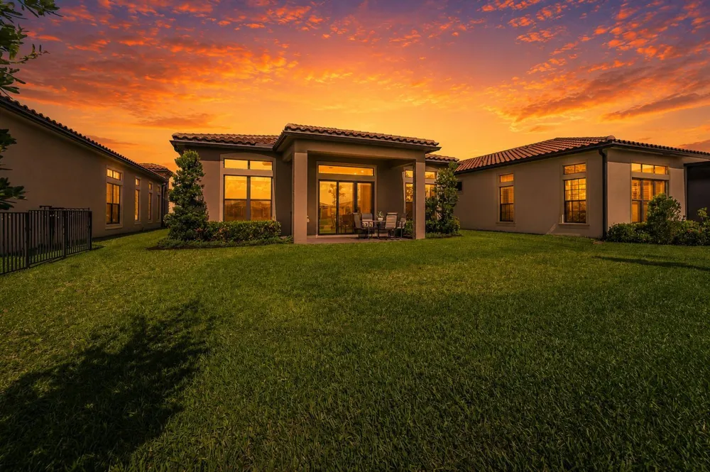 8098 LIBERTY WAY Parkland, FL 33067