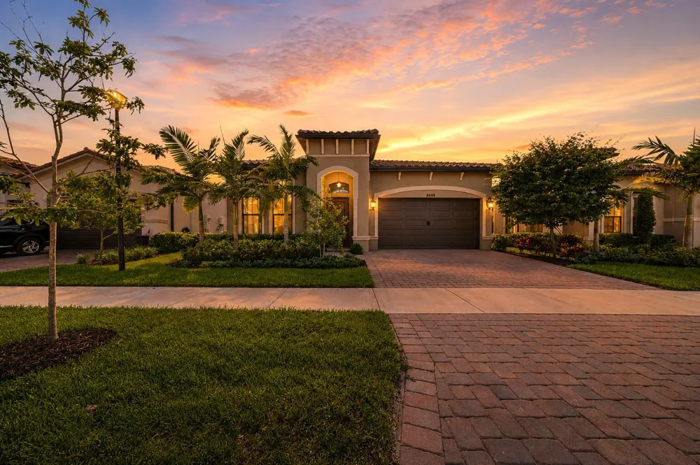 8098 LIBERTY WAY Parkland, FL 33067