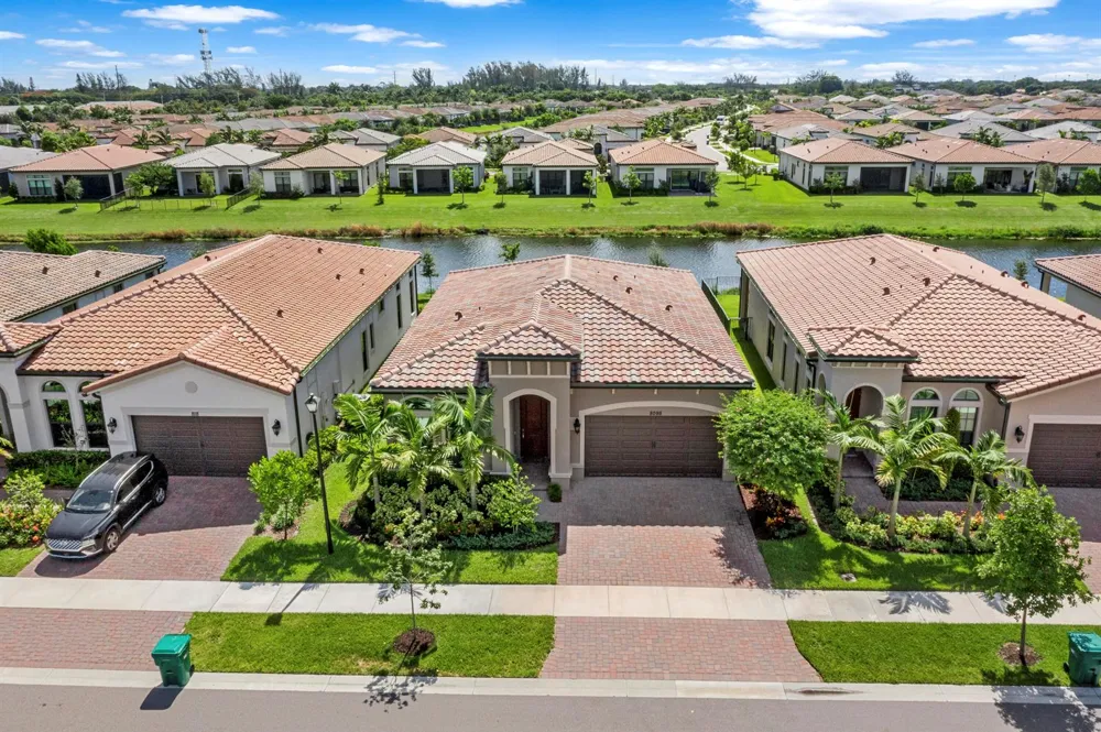 8098 LIBERTY WAY Parkland, FL 33067