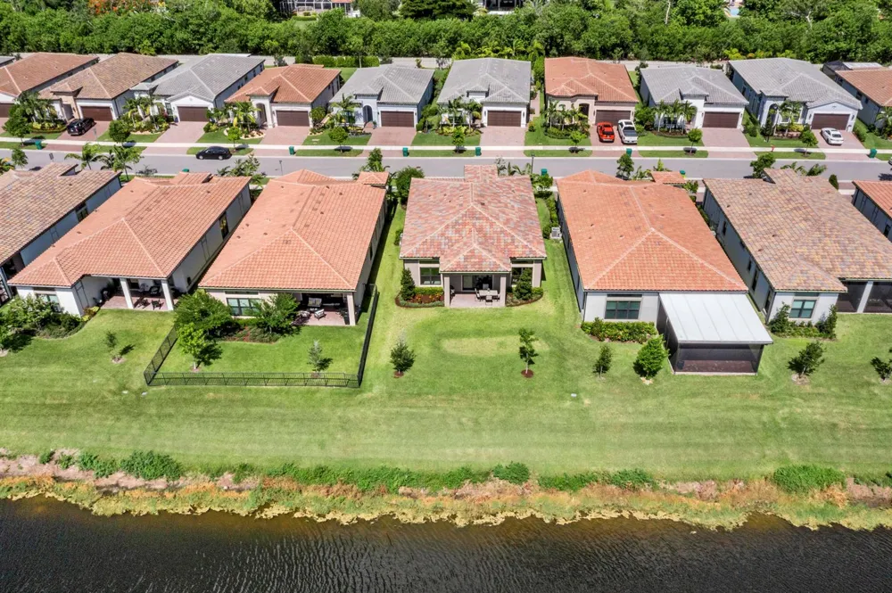 8098 LIBERTY WAY Parkland, FL 33067