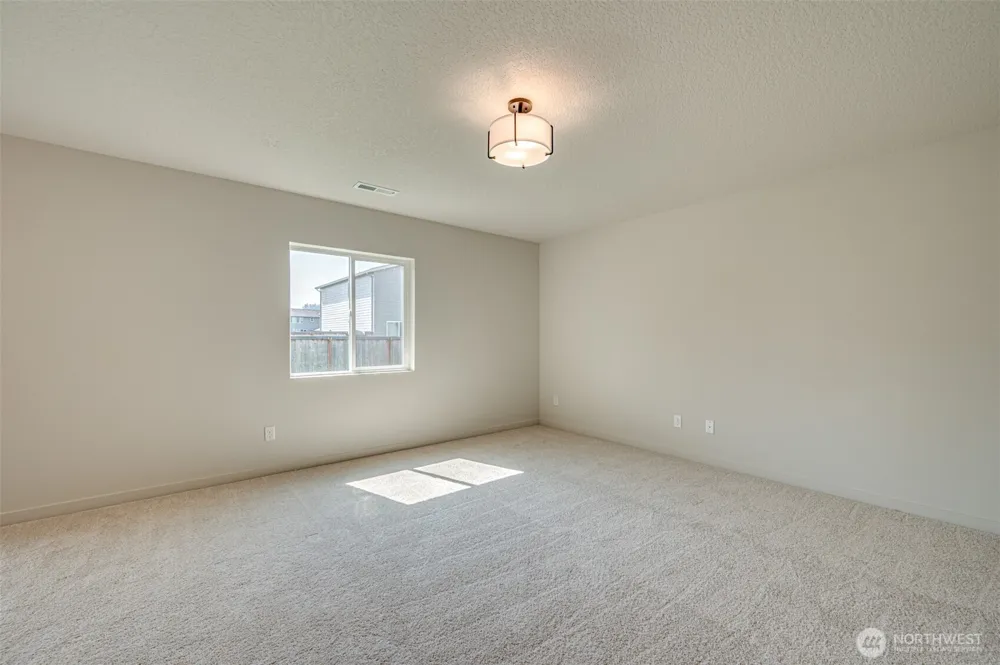 2010 Henderson Way Longview, WA 98632