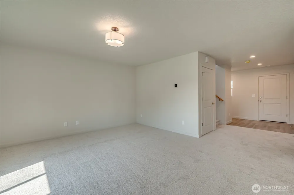 2010 Henderson Way Longview, WA 98632