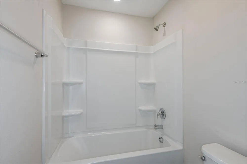 9892 PELICAN COAST DRIVE Dade City, FL 33525