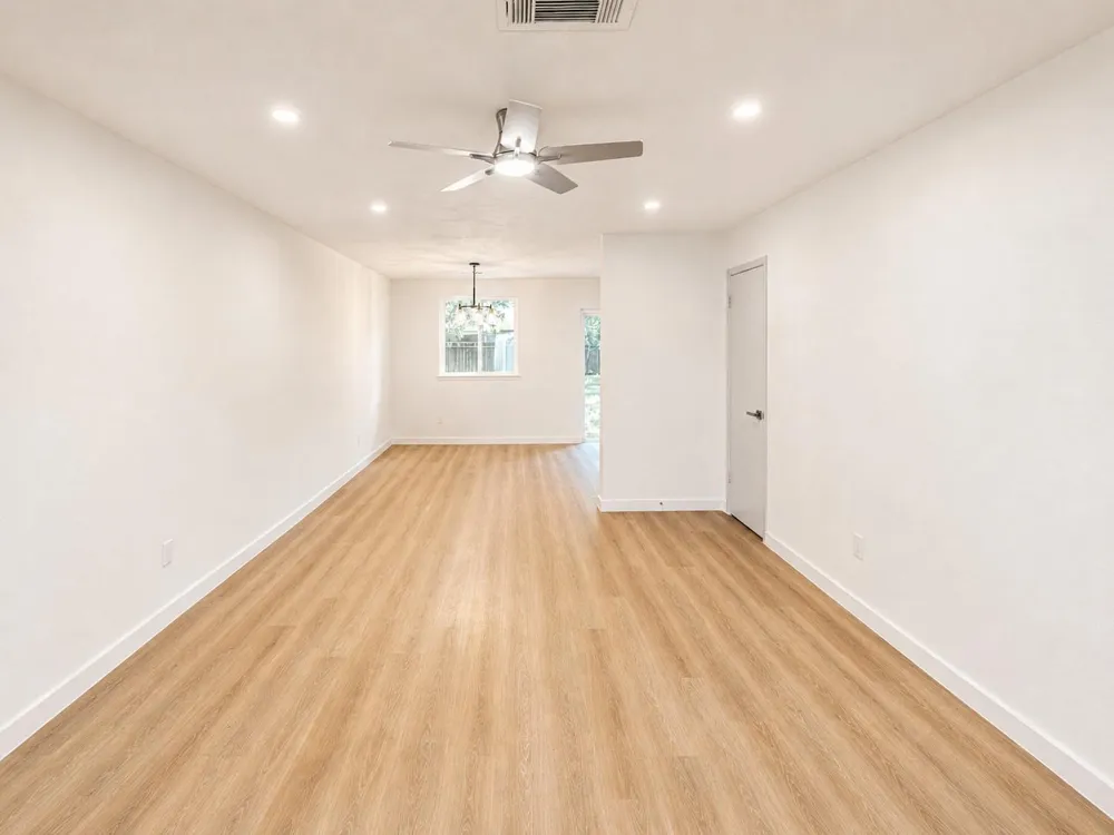 10911 Corona Lane Houston, TX 77072