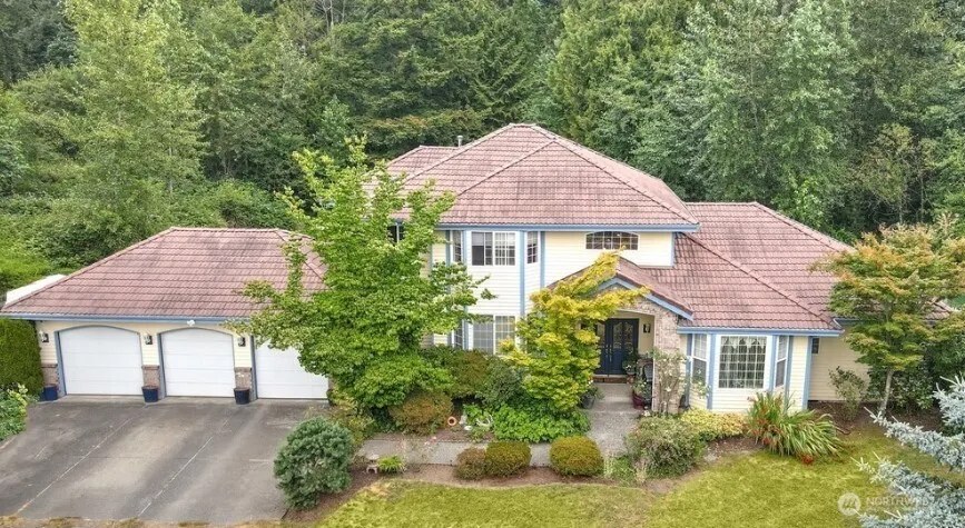 26028 204th Avenue SE Covington, WA 98042