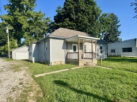 204 S Main