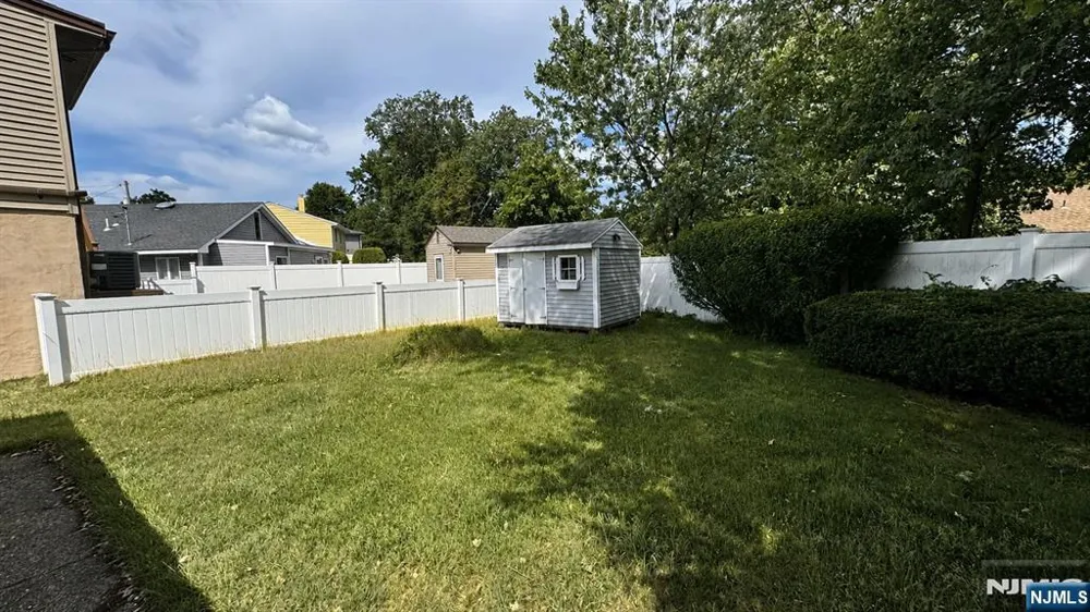 70 Hahn Avenue Rochelle Park, NJ 07662
