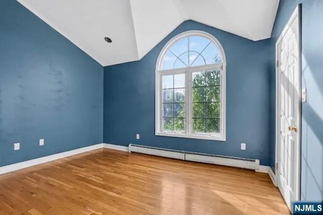 23 Hackensack Avenue Weehawken, NJ 07086