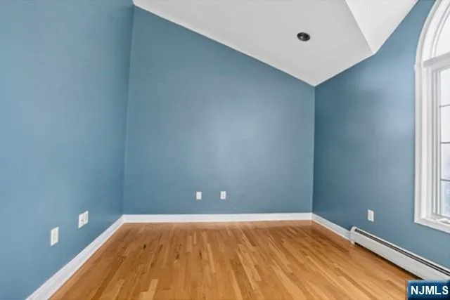 23 Hackensack Avenue Weehawken, NJ 07086