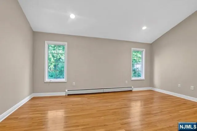23 Hackensack Avenue Weehawken, NJ 07086