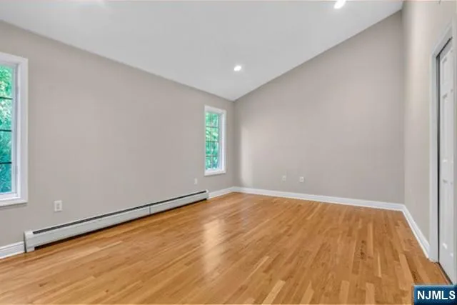 23 Hackensack Avenue Weehawken, NJ 07086