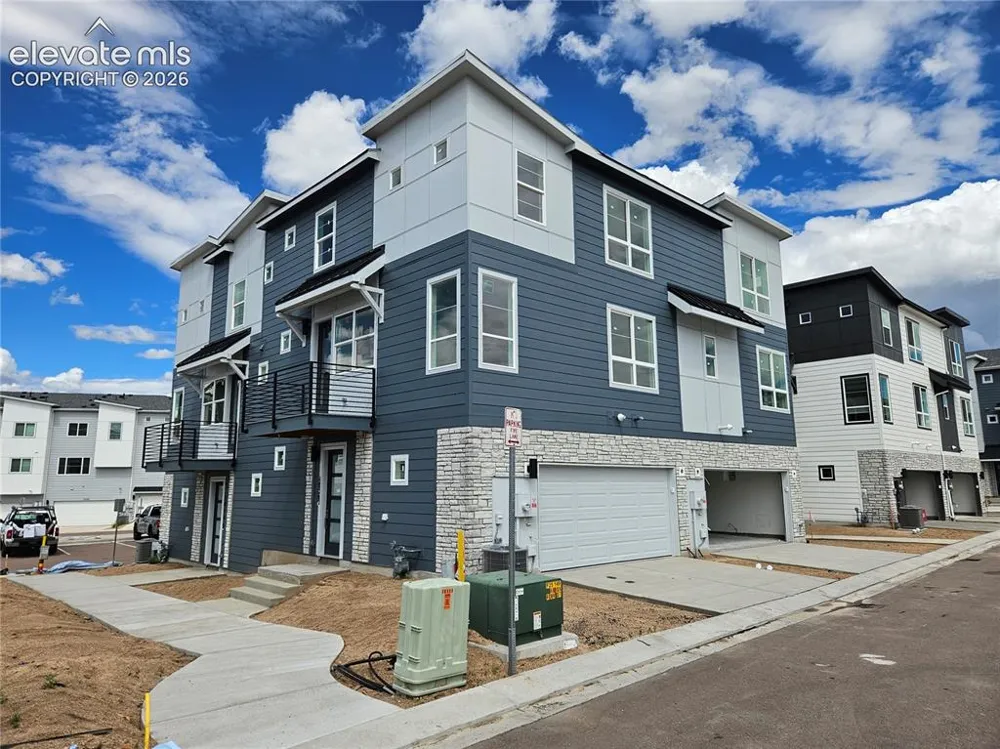 10562 Columbite Heights Colorado Springs, CO 80908