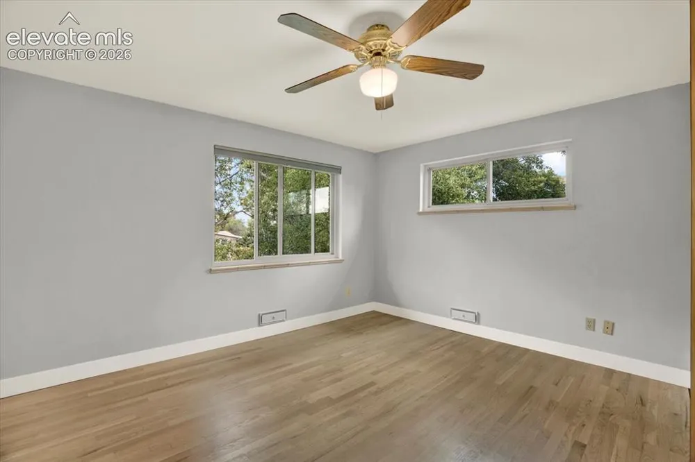 1435 Iowa Avenue Colorado Springs, CO 80909