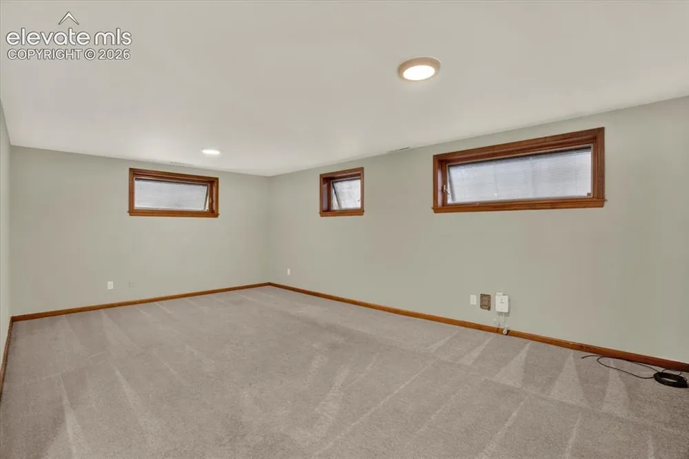 1435 Iowa Avenue Colorado Springs, CO 80909