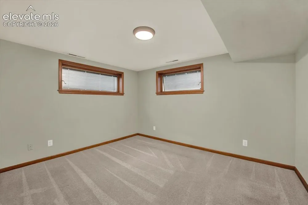 1435 Iowa Avenue Colorado Springs, CO 80909