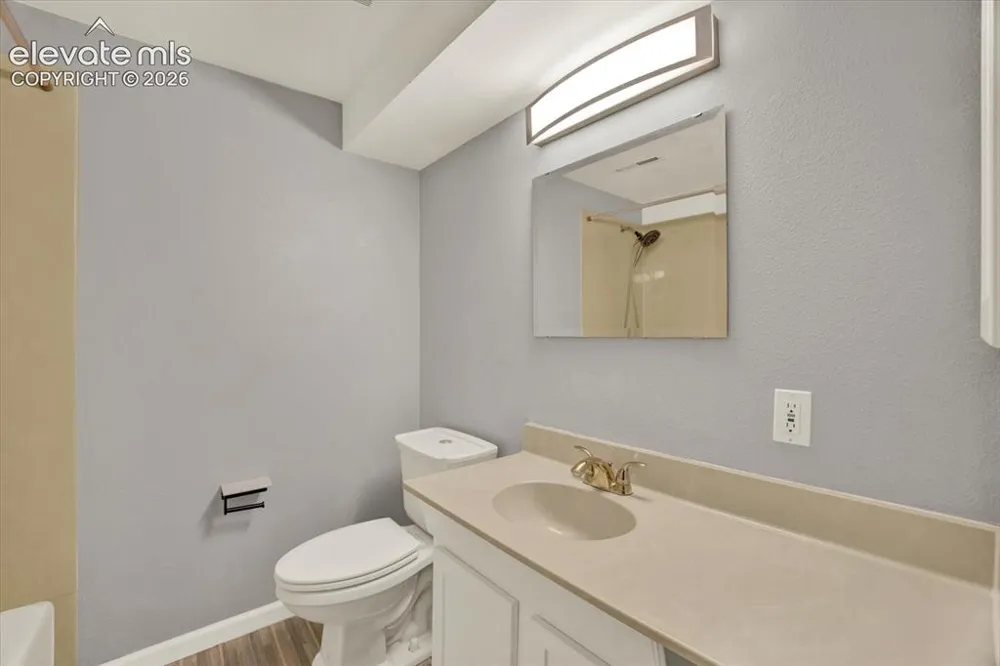1435 Iowa Avenue Colorado Springs, CO 80909
