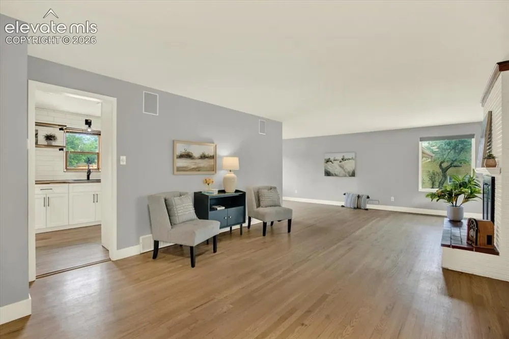 1435 Iowa Avenue Colorado Springs, CO 80909