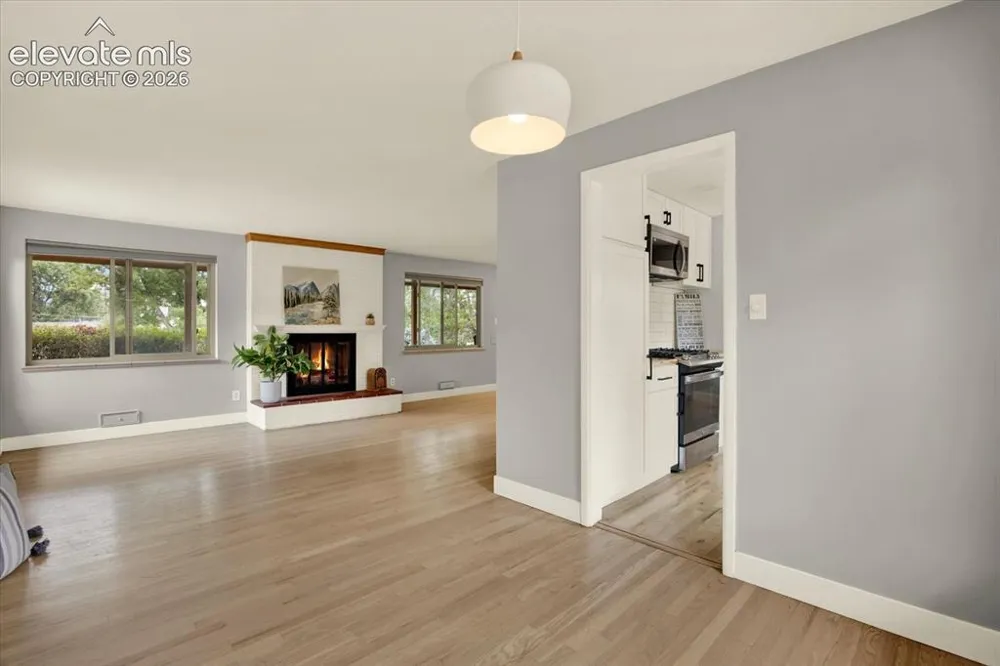 1435 Iowa Avenue Colorado Springs, CO 80909