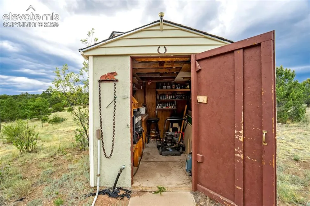 433 Antler Hill Trail Canon City, CO 81212