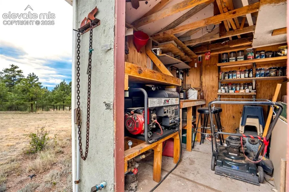 433 Antler Hill Trail Canon City, CO 81212