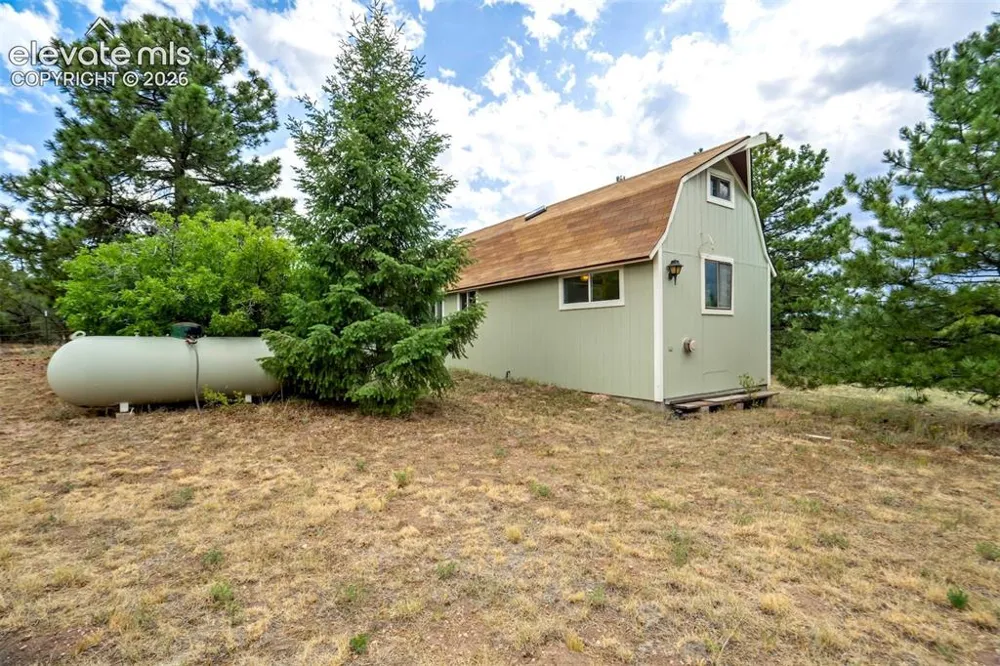 433 Antler Hill Trail Canon City, CO 81212