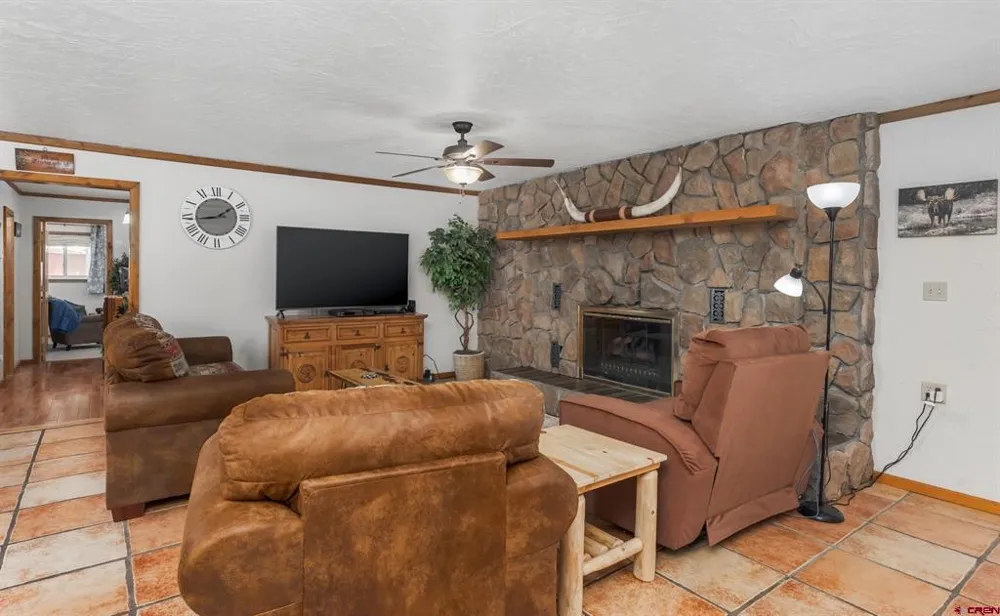 160 Easy Street Bayfield, CO 81122