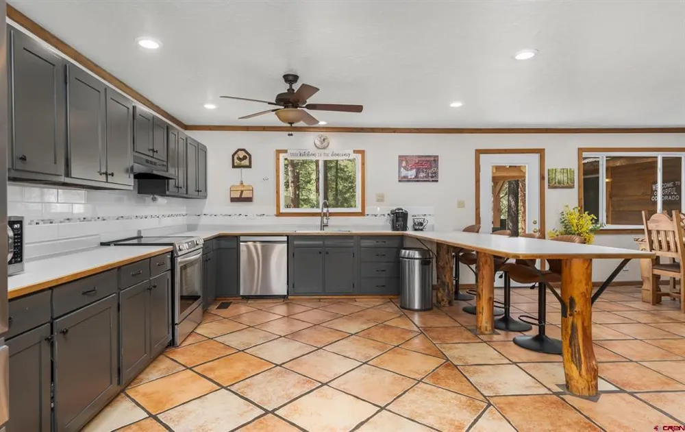 160 Easy Street Bayfield, CO 81122