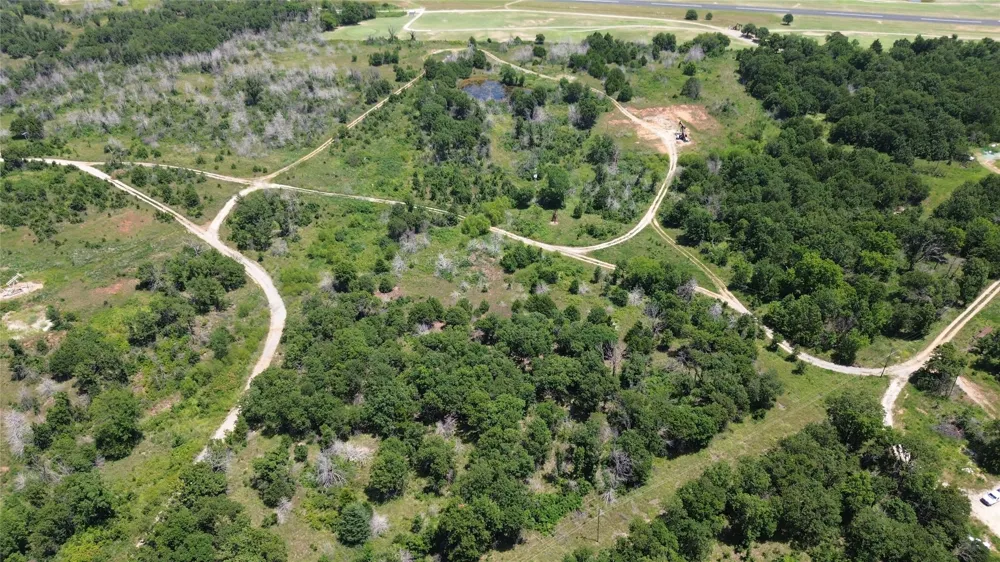 2 S 36600 ROAD Cleveland, OK 74020