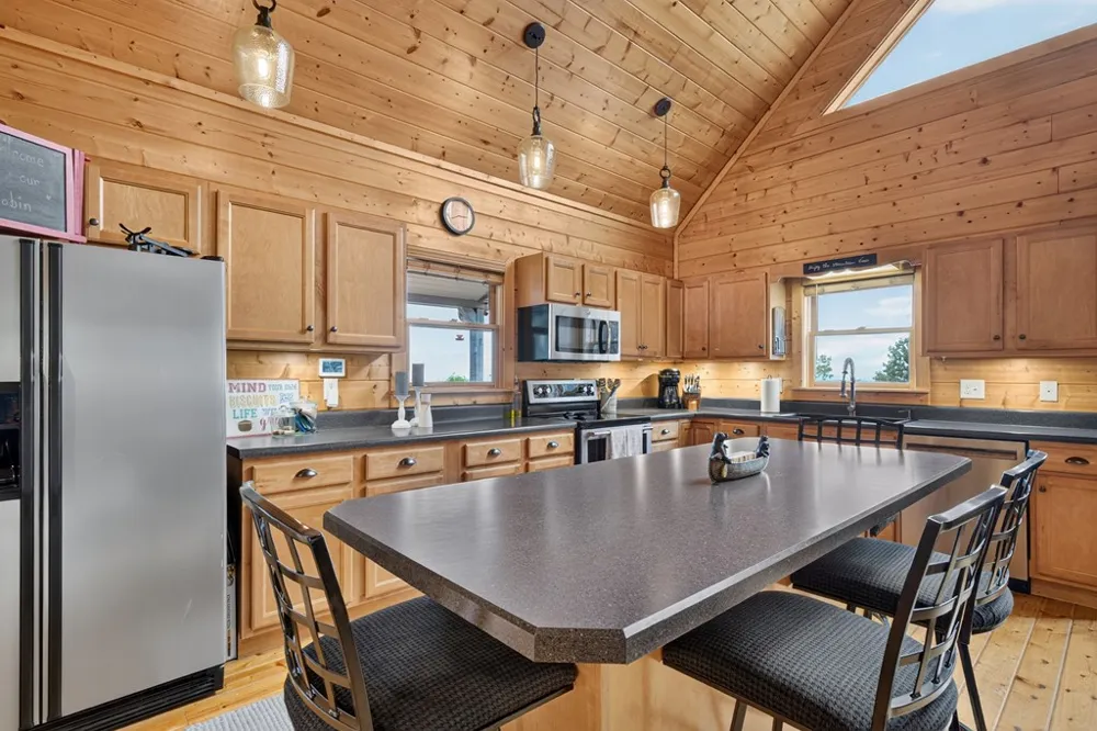 726 Railey Ridge Ranger, GA 30734