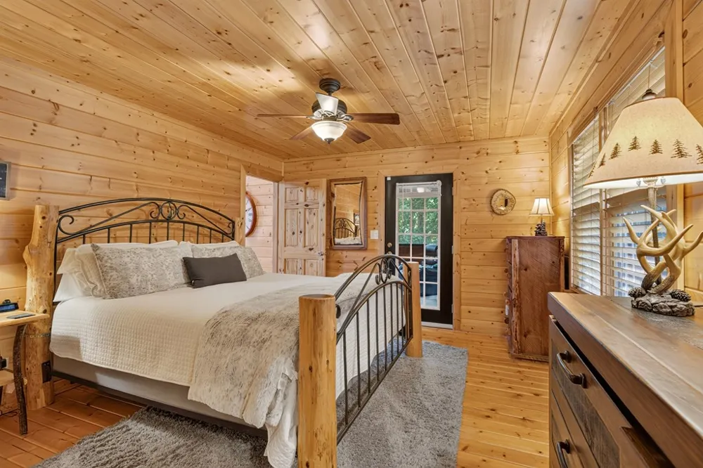 726 Railey Ridge Ranger, GA 30734