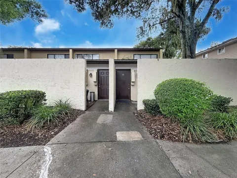 2508 SW 35TH PLACE #A6