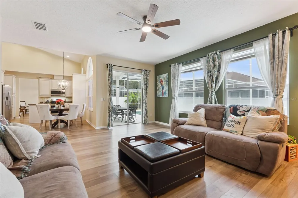 8355 DIAMOND COVE CIRCLE Orlando, FL 32836
