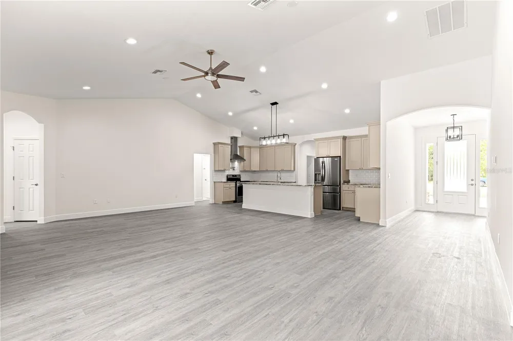 12276 SW 98TH STREET Dunnellon, FL 34432