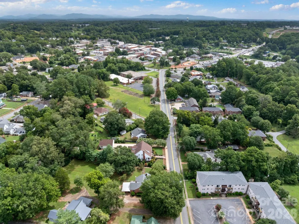 232 Maple Street Rutherfordton, NC 28139