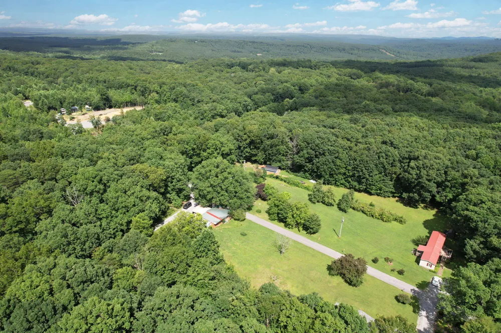 47 Stephens Lane Signal Mountain, TN 37377