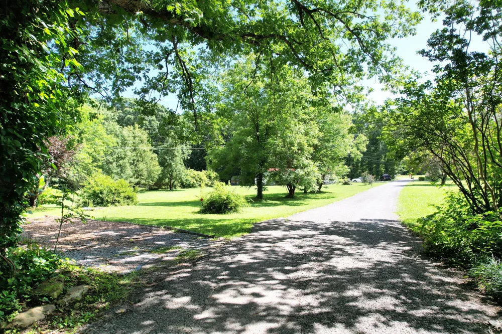 47 Stephens Lane Signal Mountain, TN 37377