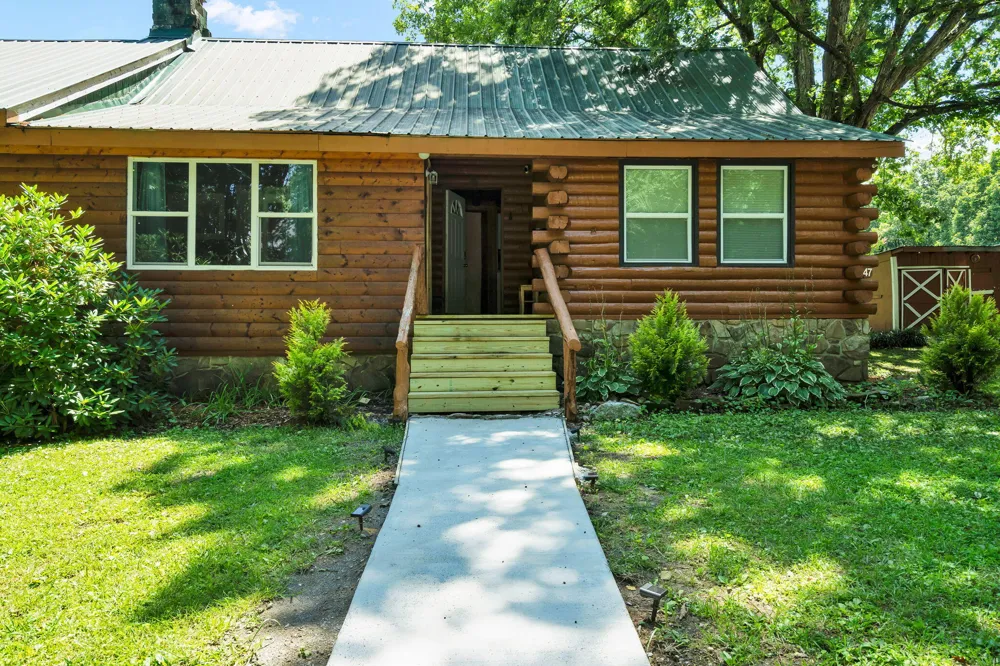 47 Stephens Lane Signal Mountain, TN 37377