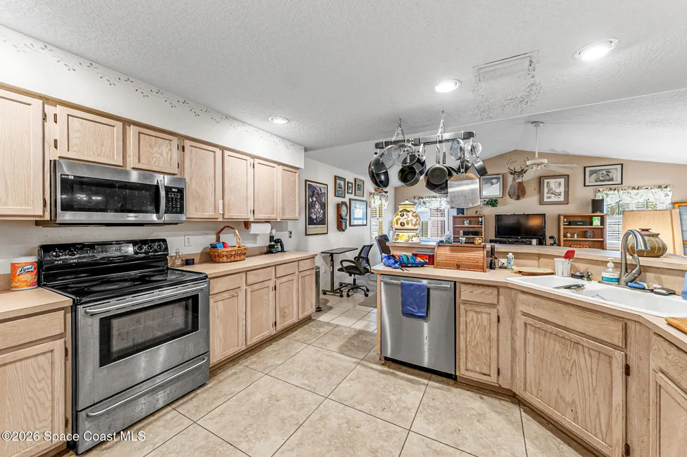 275 Cardinal Drive Melbourne Beach, FL 32951