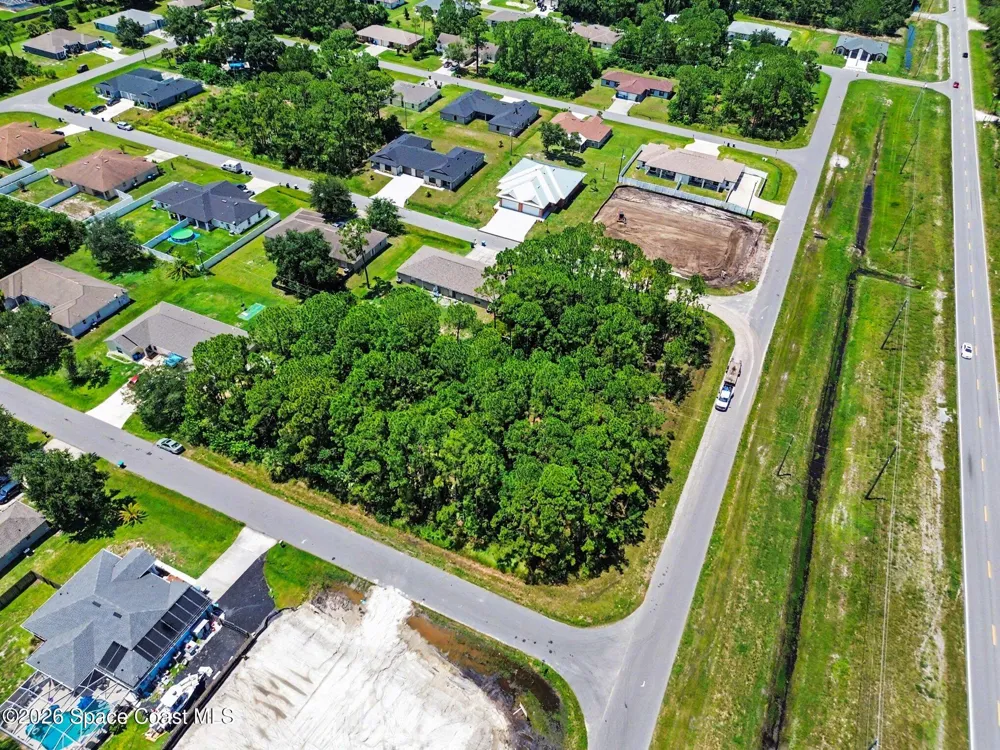1681 Desco Street SE Palm Bay, FL 32909