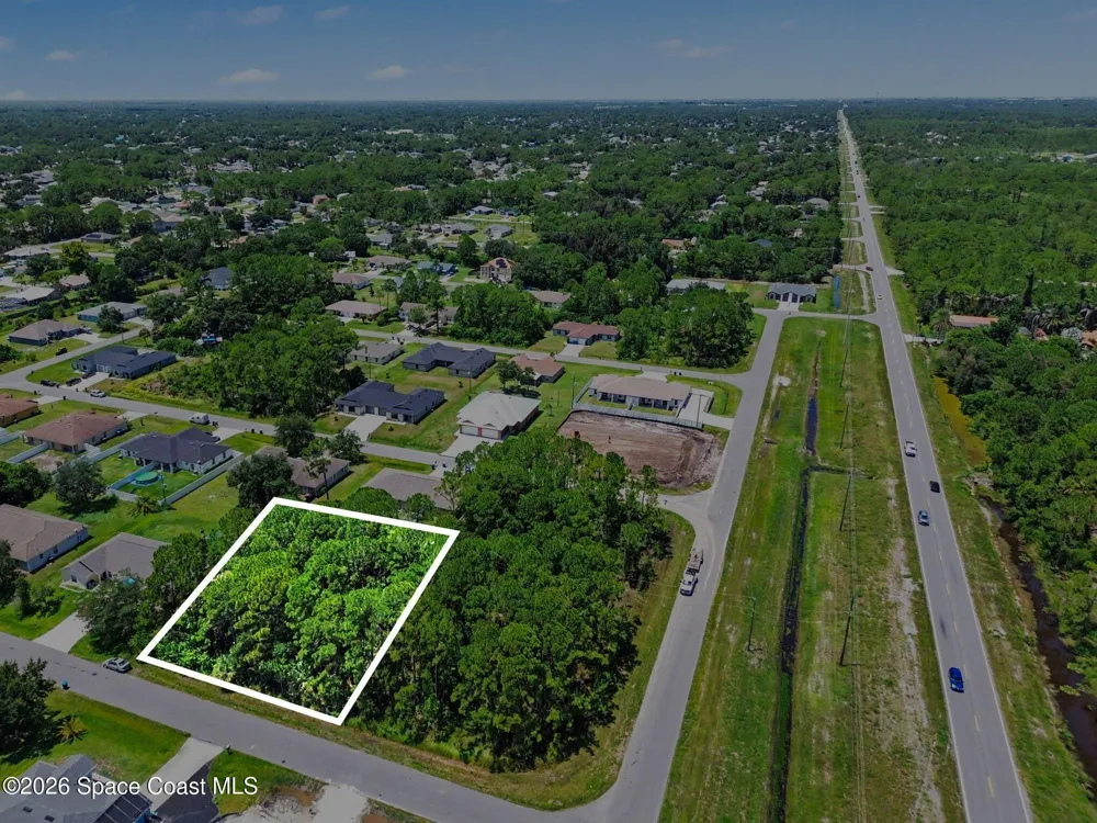 1681 Desco Street SE Palm Bay, FL 32909