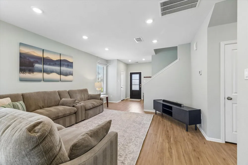 6307 Arcadia Sound Lane Kingwood, TX 77365