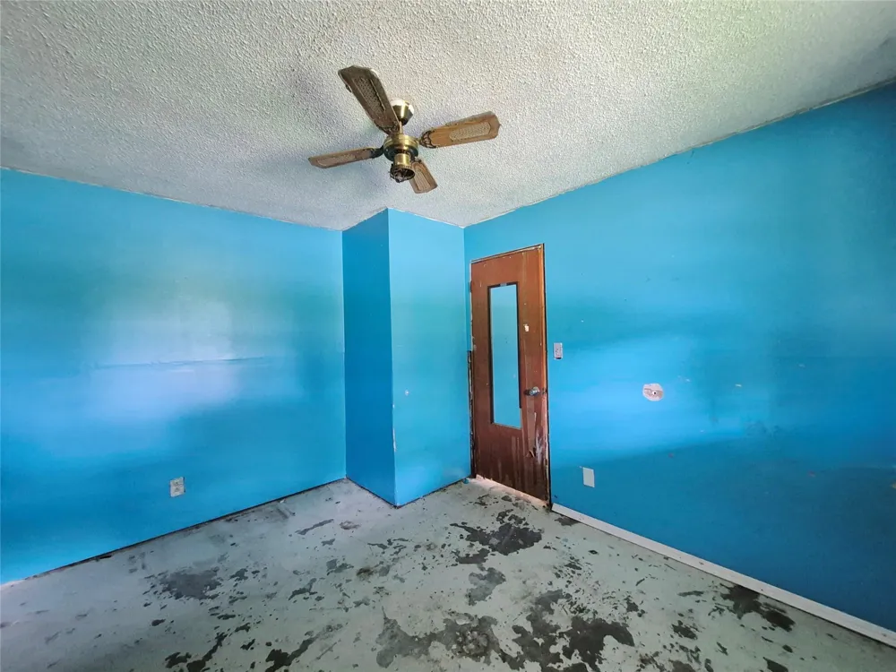 4108 County Road 784 Buna, TX 77612
