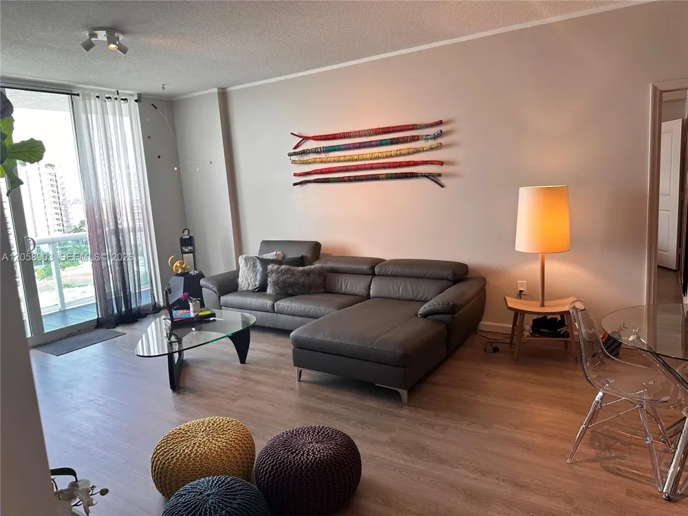 7900 Harbor Island Dr #1219 North Bay Village, FL 33141