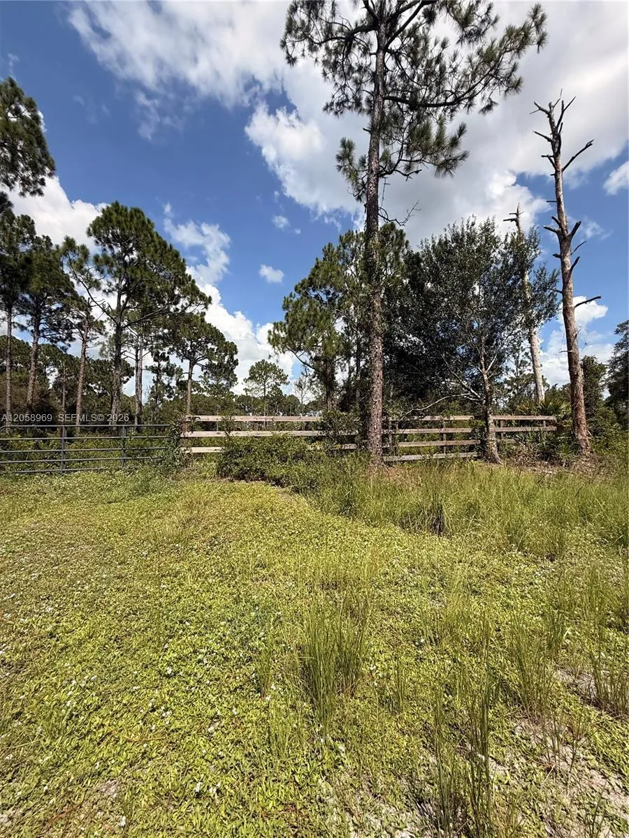 365 Zambria St Clewiston, FL 33440
