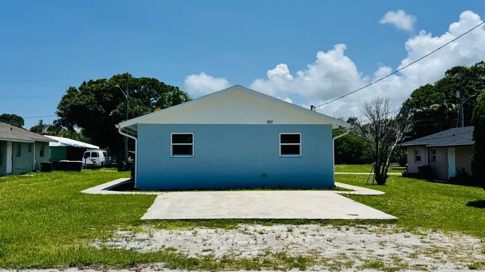 1207 Avenue K #A Fort Pierce, FL 34950