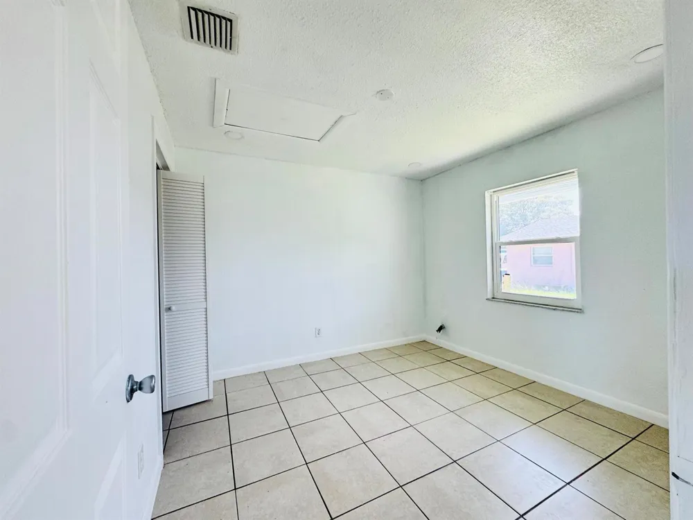 1207 Avenue K #A Fort Pierce, FL 34950
