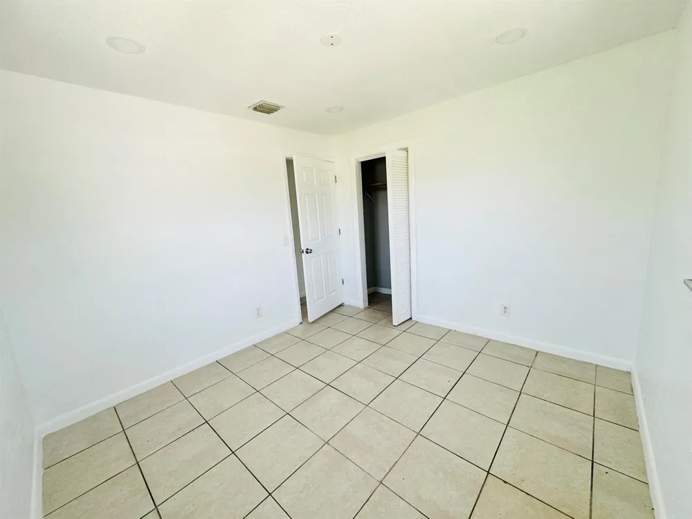 1207 Avenue K #A Fort Pierce, FL 34950