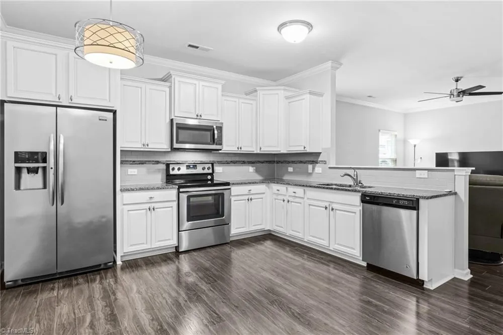 3714 Littlebrook Drive Clemmons, NC 27012