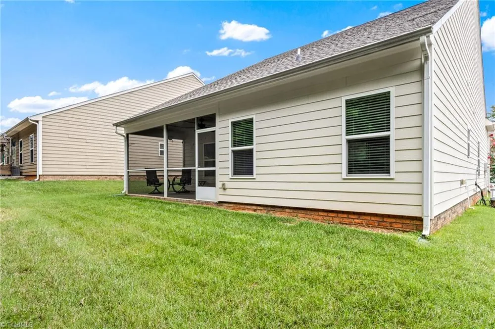 3714 Littlebrook Drive Clemmons, NC 27012