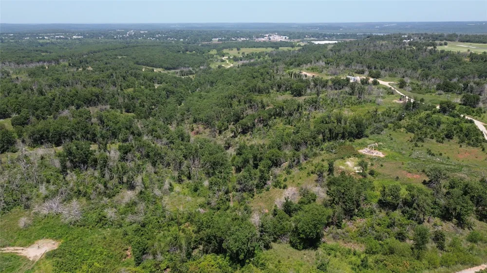 1 S 36600 ROAD Cleveland, OK 74020